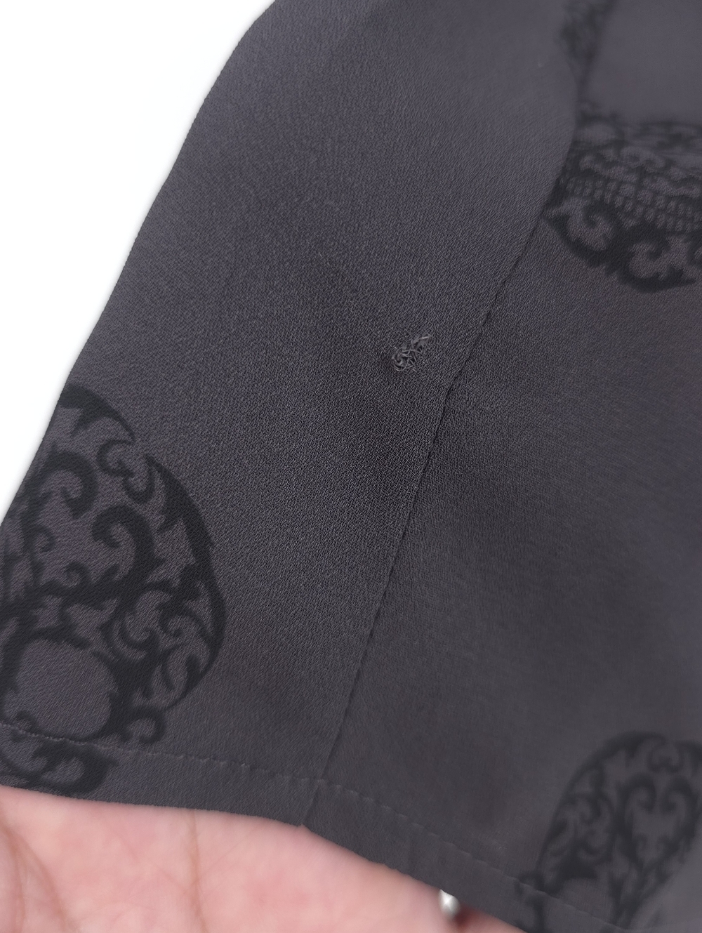 Torrid Skull Print Chiffon Top Black Flowy Hi-low Hem Goth Punk Grunge 2X (FLAW) - Picture 12 of 12